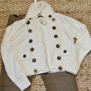 NWOT - Creamy White Zip-Up Sweater - Sz XL